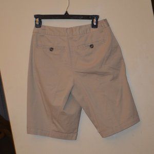Merona khaki shorts - size 6